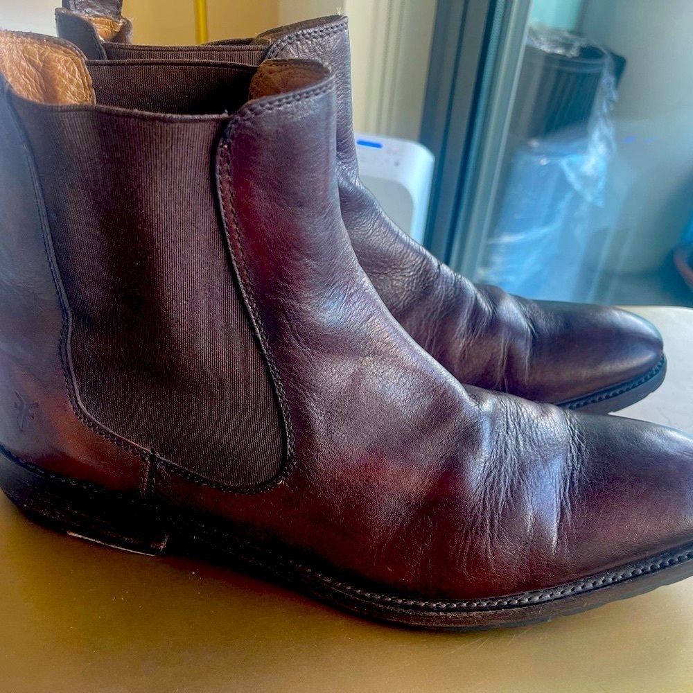 FRYE & CO - Men's Brown Leather Chelsea Boots sz. 11.5